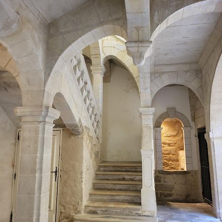 Uzes, Au Coeur Du Centre Medieval La Boussole D'Uzes, Appartement De Caractere Du XVII -Eme Siecle Dış mekan fotoğraf